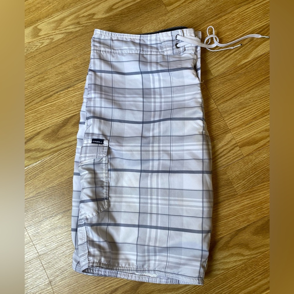🌊 ⛳️ O’Neill ⛳️🌊Men’s “board” shorts size 36 LIKE NEW